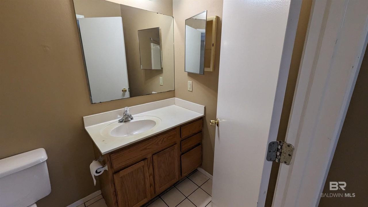 1616 N Cedar St #1616 - Photo 5 of 10