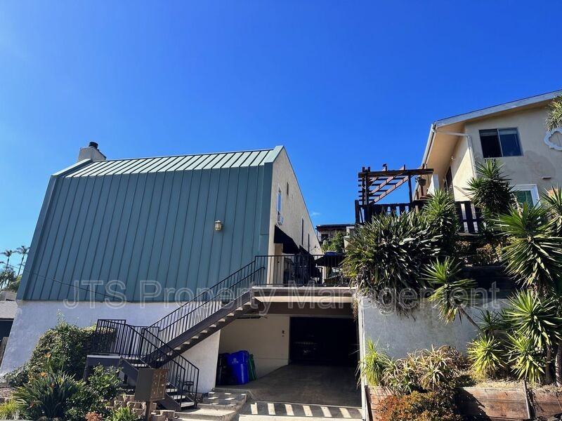 3774 Keating St - Photo 2 of 41