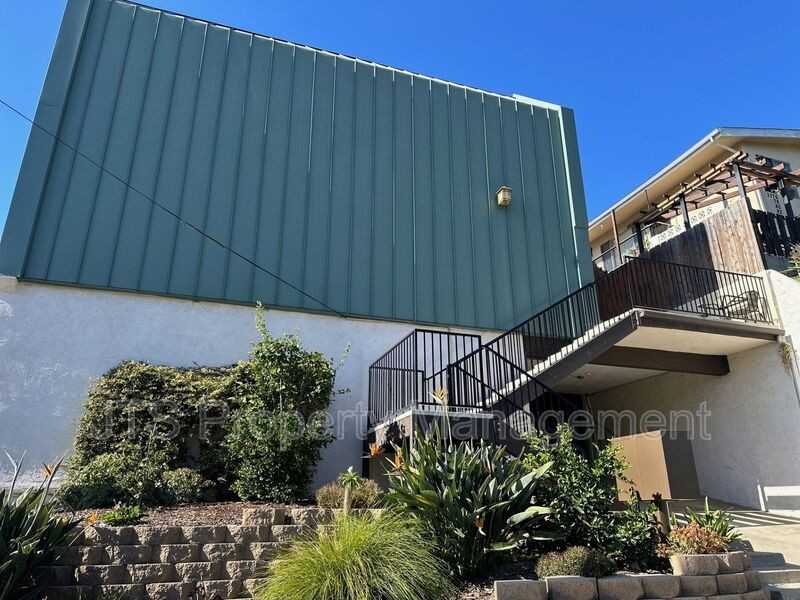 3774 Keating St - Photo 3 of 41