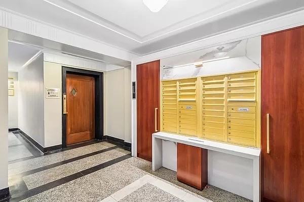 4 Jane St #1 - Photo 3 of 8