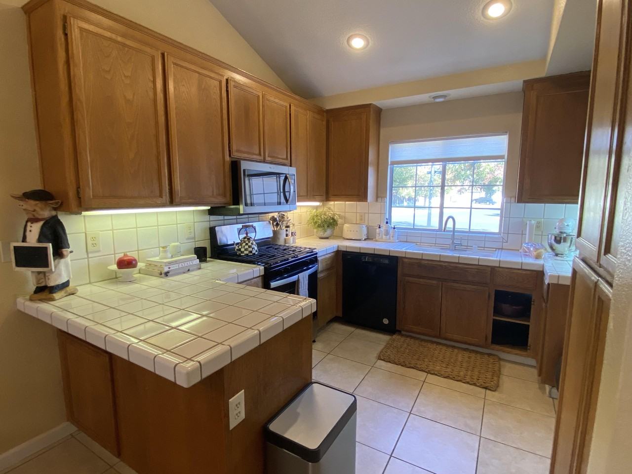 4093 Heartland Way - Photo 3 of 15
