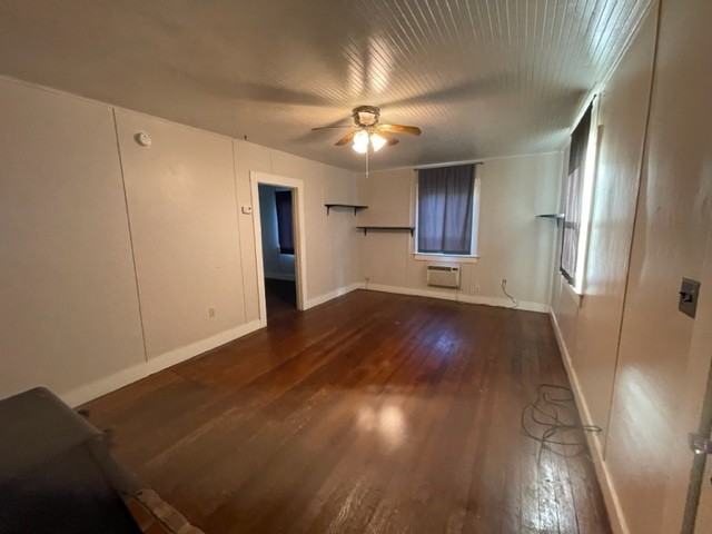 3072 Lillian Ct - Photo 3 of 7