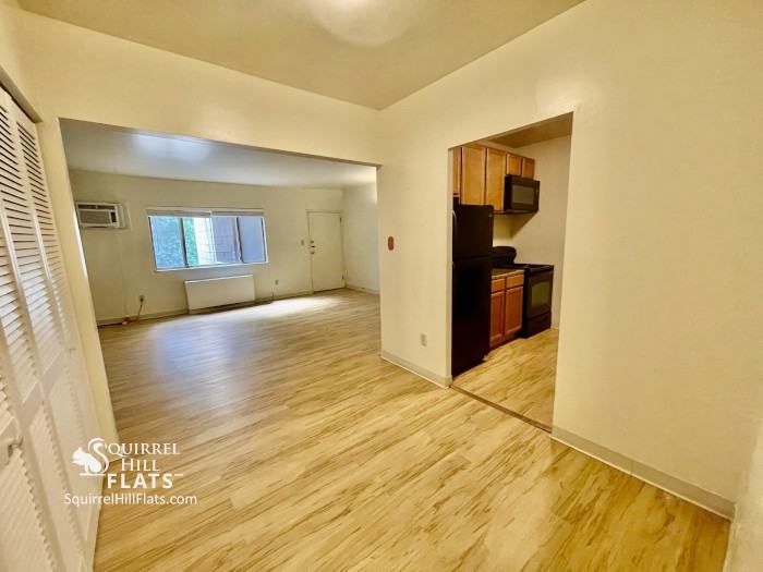 6350 Forward Ave #11 - Photo 2 of 74