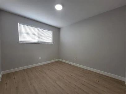 1316 Ne Miami Ct #0 - Photo 2 of 10