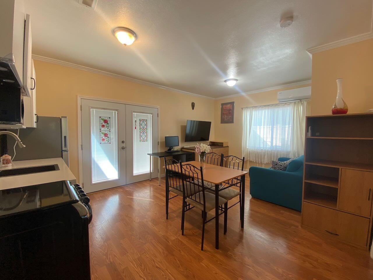 2524 Nightingale Dr #NA - Photo 3 of 5