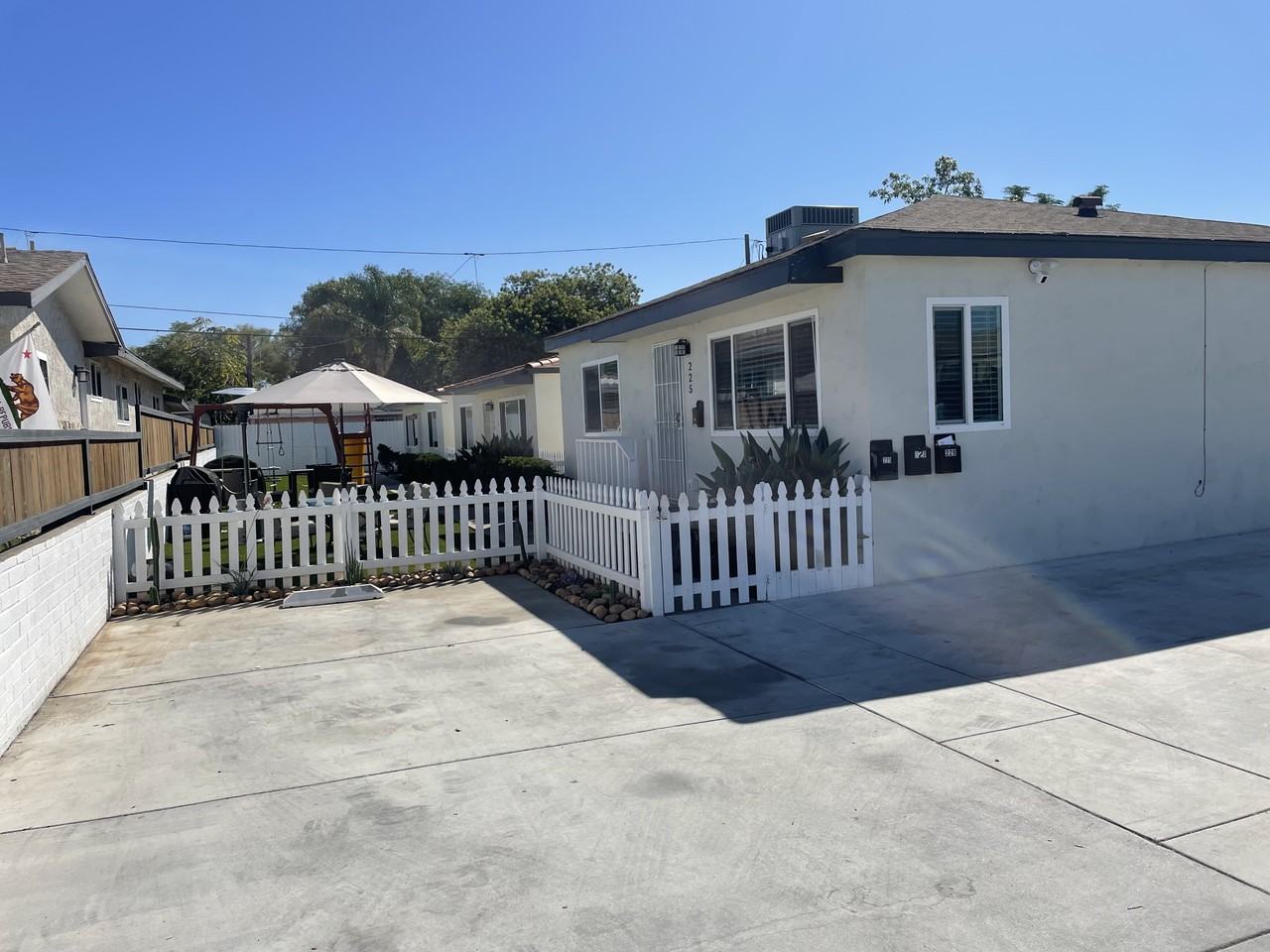 229 S 36th St #NA - Photo 3 of 17