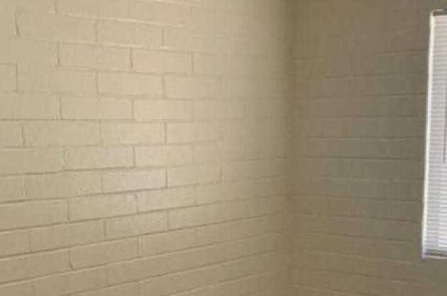 330 West Dakota Street - Photo 2 of 5