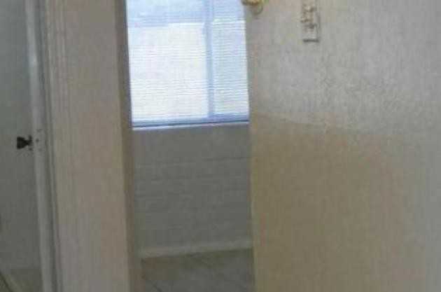 330 West Dakota Street - Photo 3 of 5