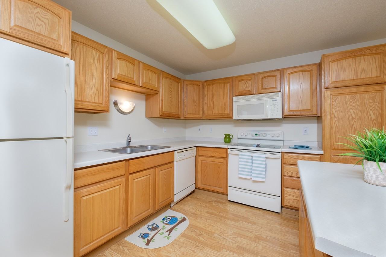 Parkwest Gardens Apartment Community - Photo 2 of 24