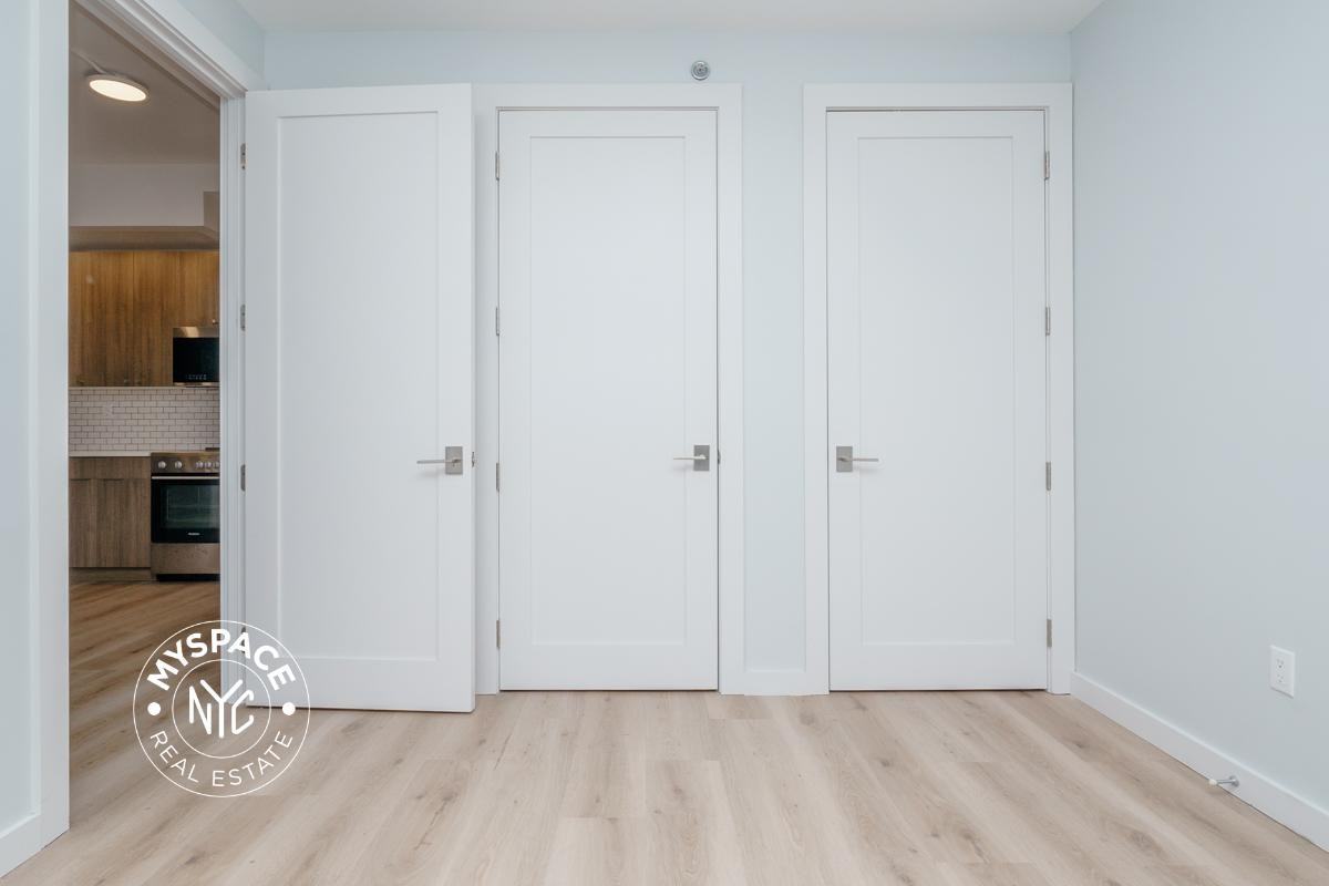 251 Front St #4J - Photo 7 of 19