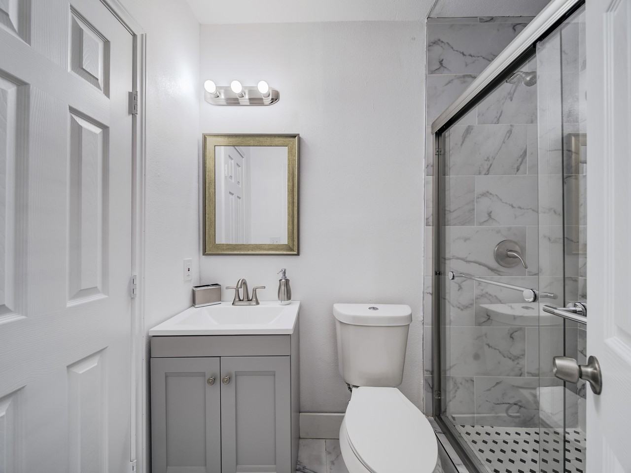 Cricket Dr - Photo 2 of 11