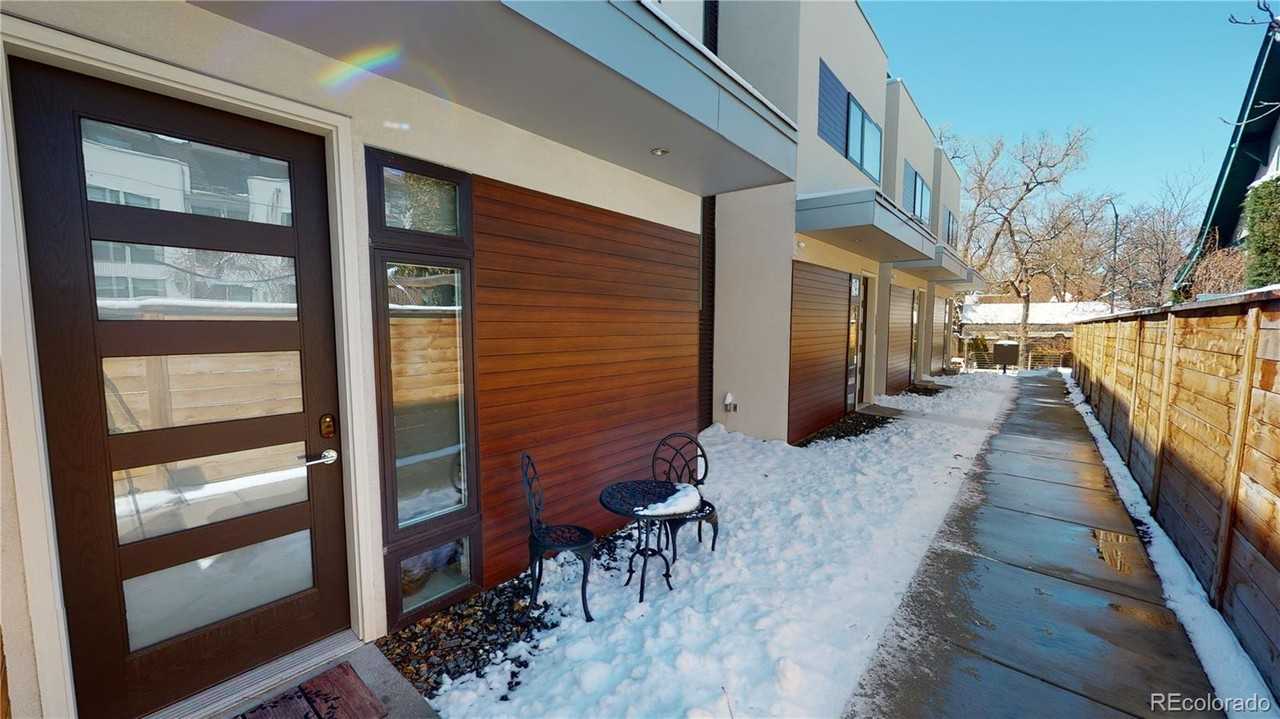 436 University Blvd - Photo 2 of 16