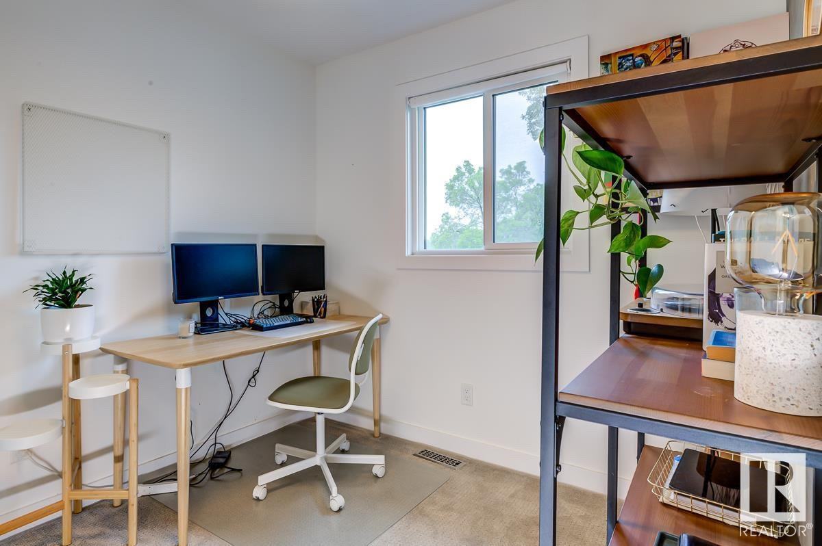 12507 115 Ave NW - Photo 2 of 16