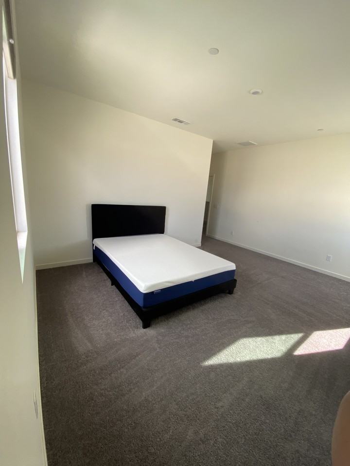 Private Room w/Walk-in Closet - Photo 2 of 13