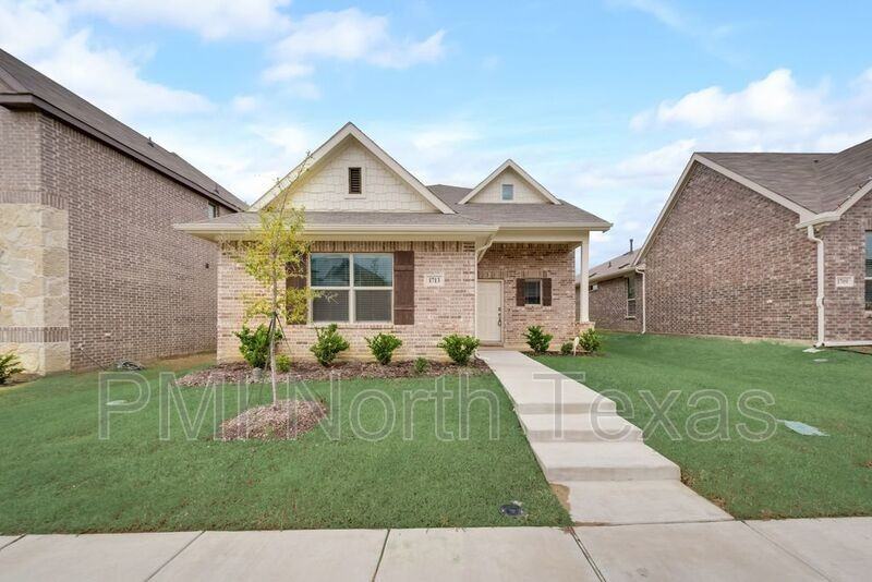 1713 Wayne Ln - Photo 2 of 28
