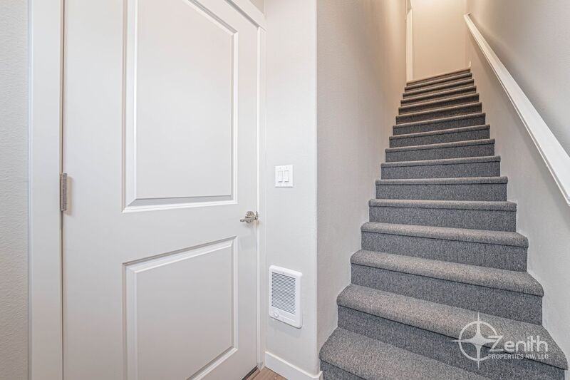 4908 Ne 2nd Ct - Photo 4 of 41