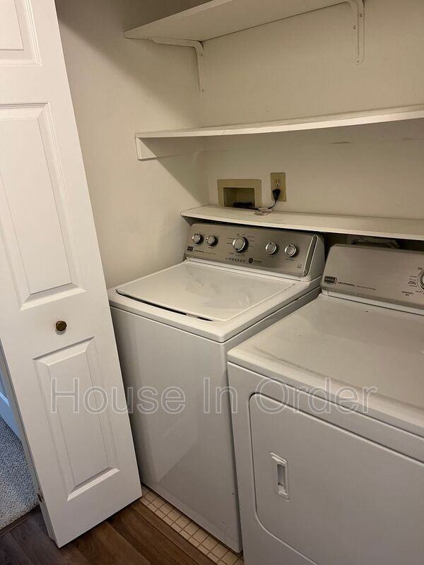 4 Timberlake Dr - Photo 7 of 9