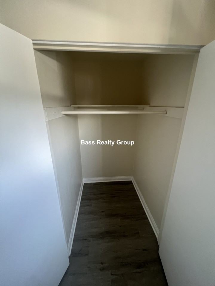 8403 S Harlem Ave #4 - Photo 3 of 7