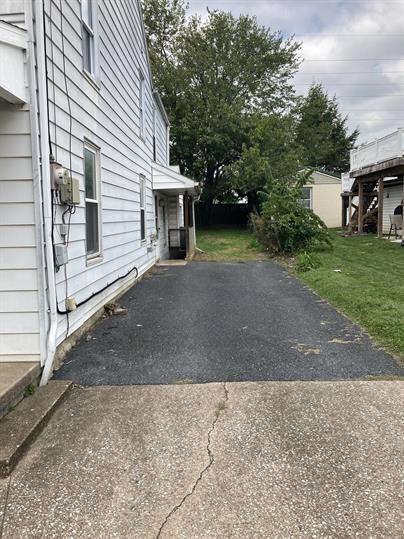 118 E 2nd Street - Photo 2 of 42
