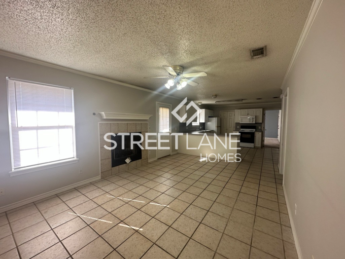 6127 Summerhill Pl - Photo 2 of 11