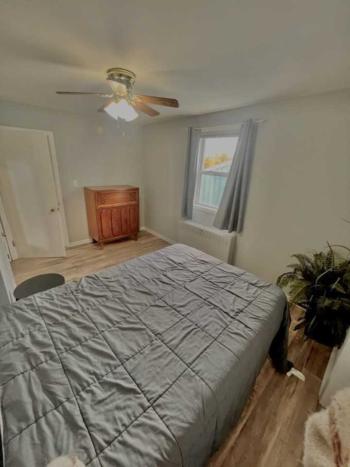 3022 S Cedar St #1 - Photo 3 of 9