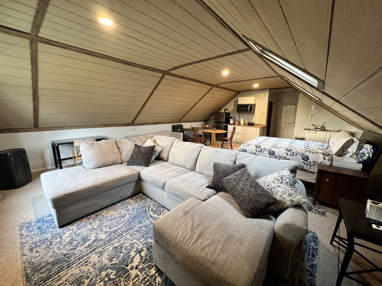 3189 W Lake Rd #1 - Photo 3 of 9