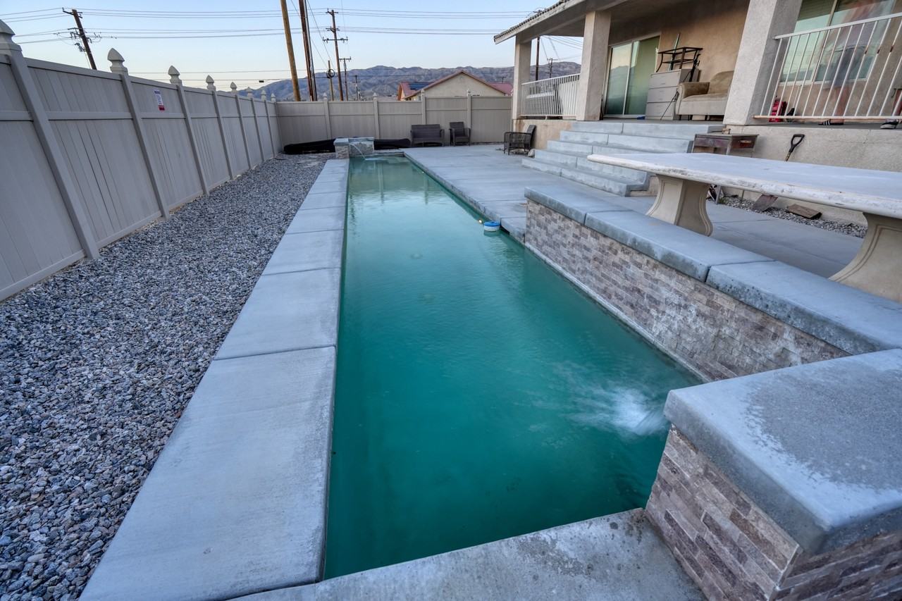 16087 Bubbling Wells Rd #NA - Photo 2 of 17