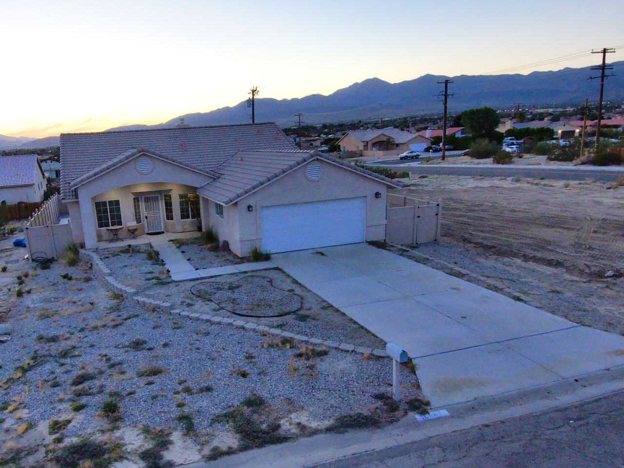 16087 Bubbling Wells Rd #NA - Photo 3 of 17