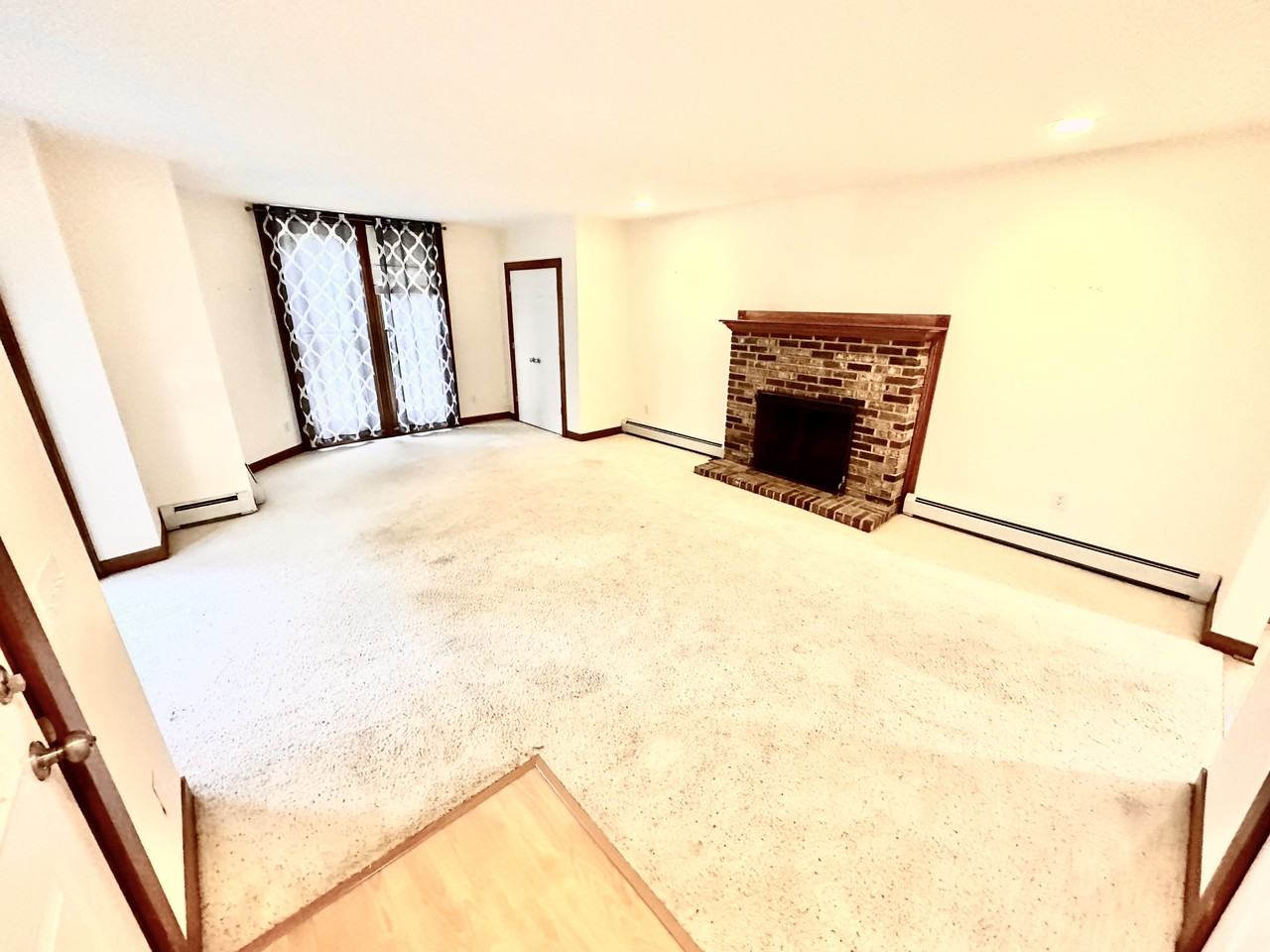 137 Prospect St #1 - Photo 3 of 13