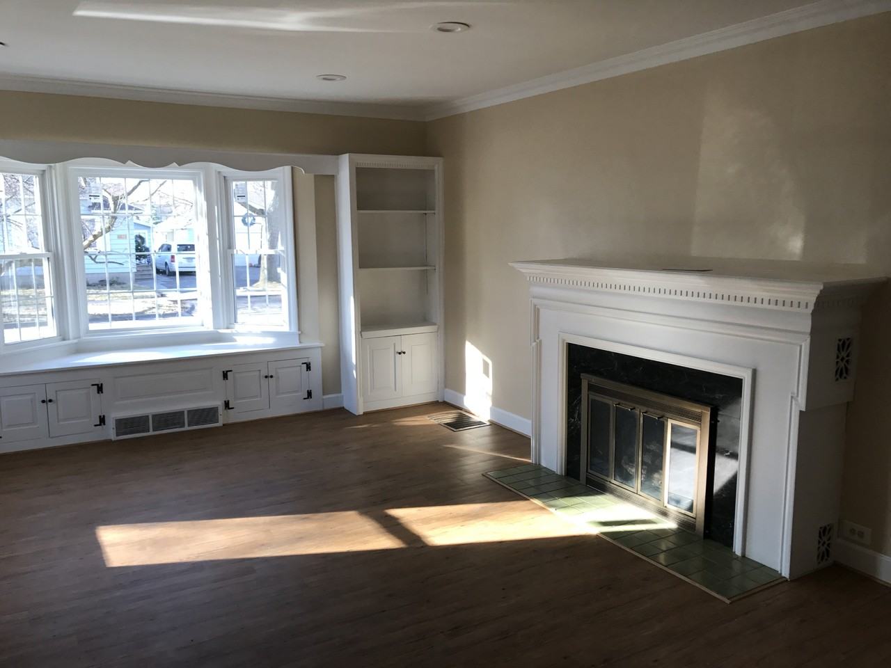 1403 Essex St #NA - Photo 3 of 14