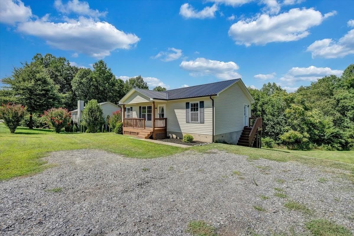 1144 Stoney Mountain Rd #NA - Photo 2 of 16