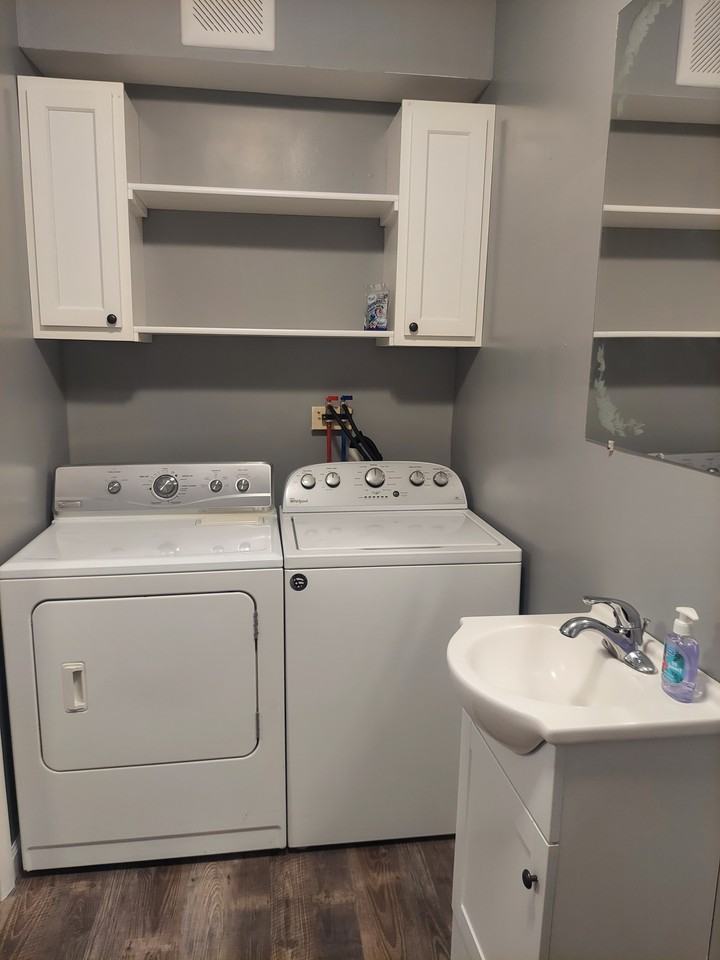 1342 Vernon St #1342 - Photo 2 of 9