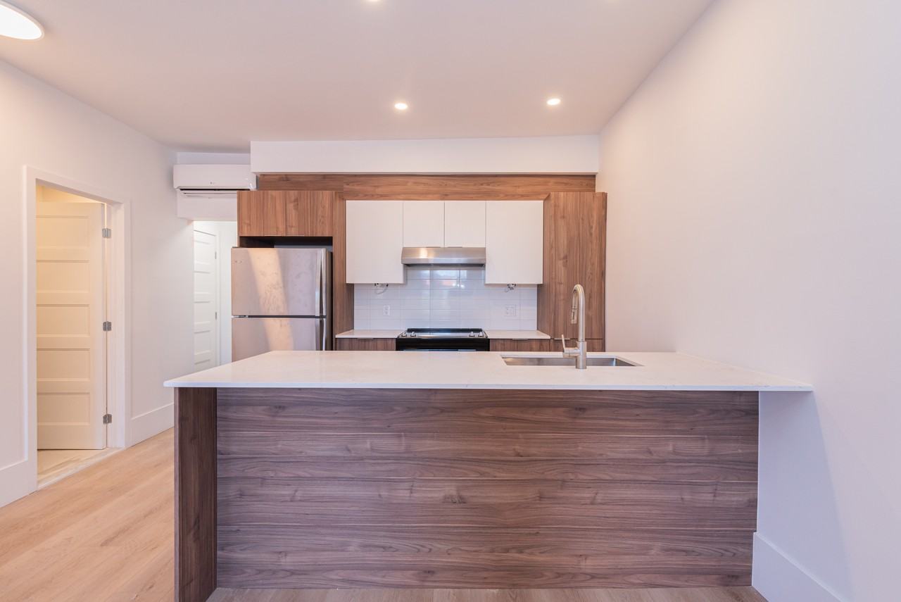 636 Rue Egan - Photo 3 of 17