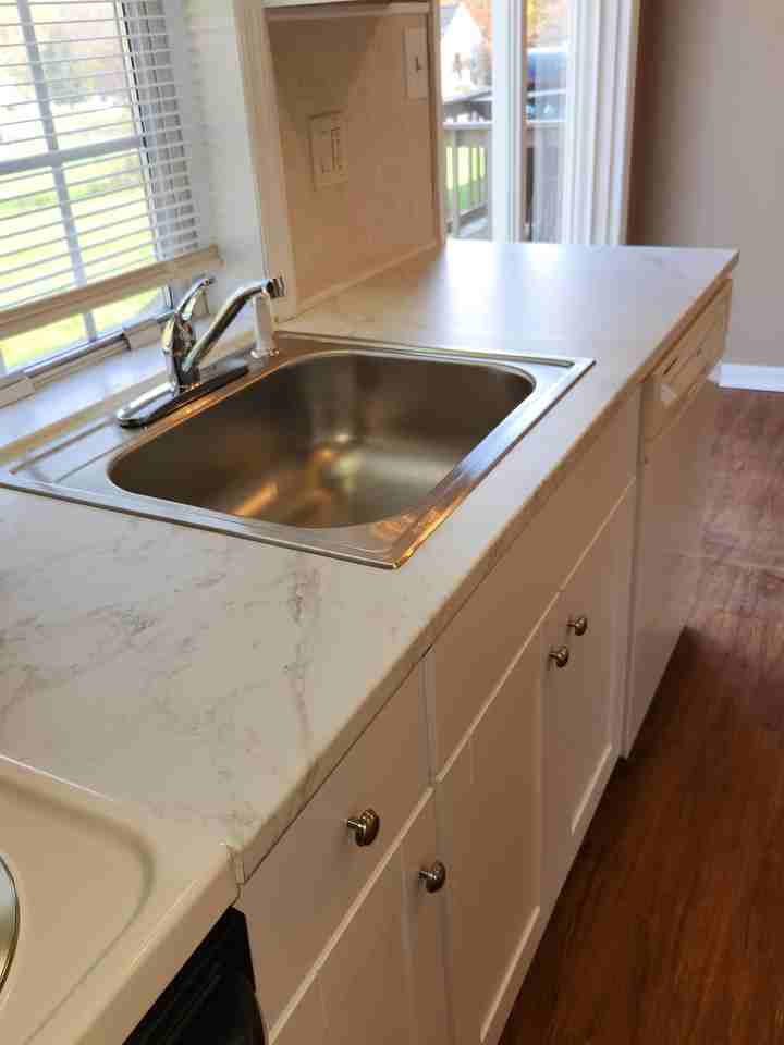 14 Windsor Ct #1 - Photo 2 of 11