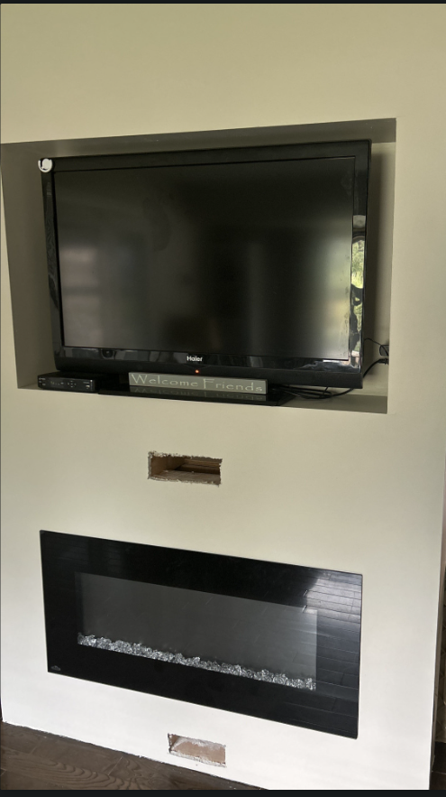 1663 Holden Rd - Photo 3 of 14
