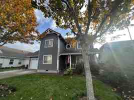 featured image of 1241 Masters Avenue #1