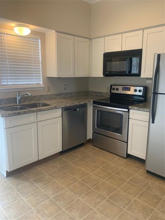 500 Ferry Rd #421D - Photo 4 of 34