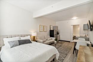 4018 W Vine St - Photo 1 of 1