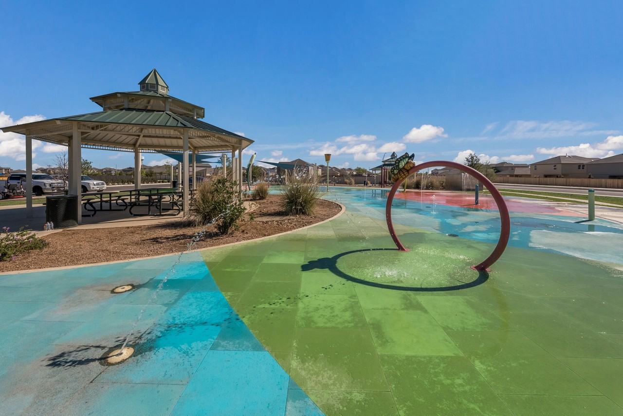 4306 Parsley Pt - Photo 2 of 37