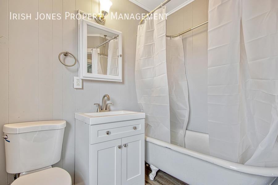 19 Hinman Ave #2 - Photo 2 of 17