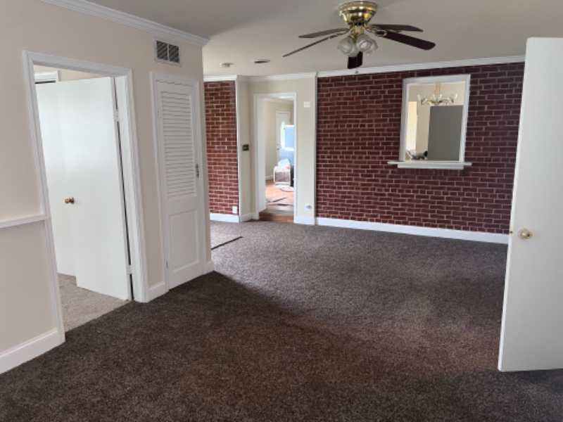 5001 Dublin Dr - Photo 2 of 5