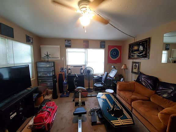 119 Melody Ln - Photo 3 of 9