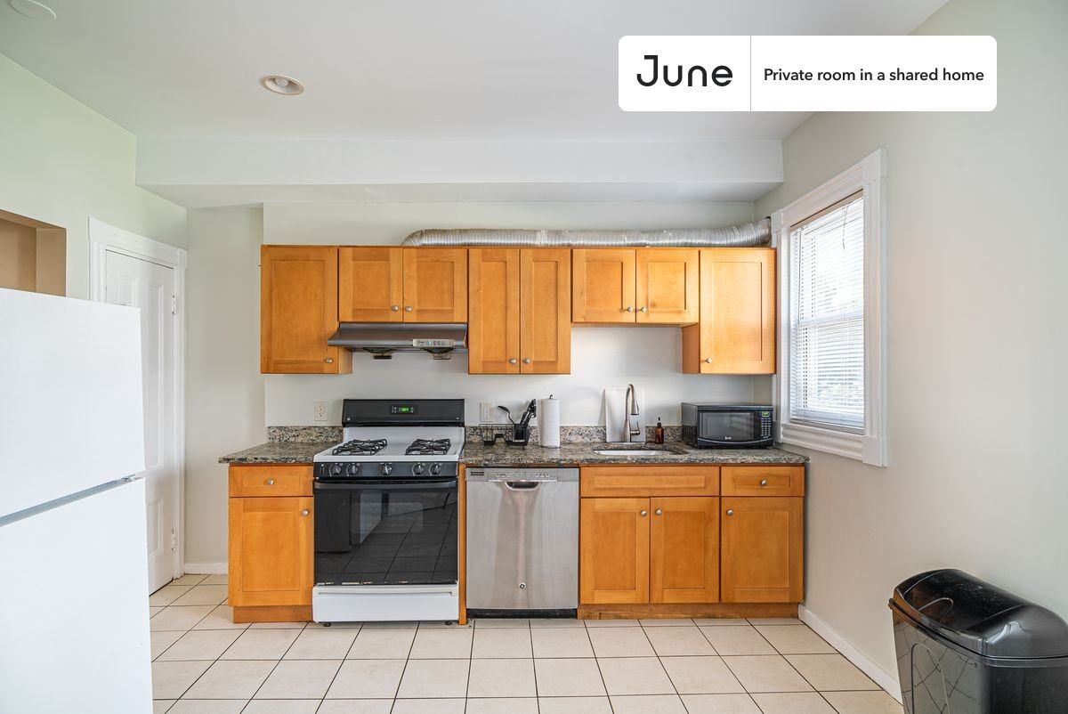 6 Haskell St #F - Photo 7 of 22