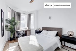 773 10th St Se #1B - Photo 1 of 1
