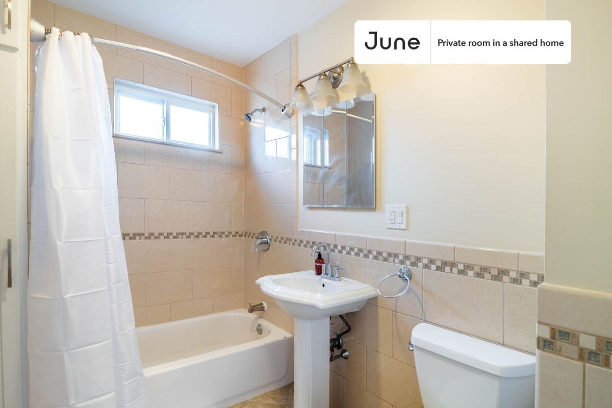 45 Montcalm Ave #C - Photo 6 of 14