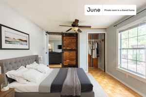 featured image of 1805 Haskell St #A