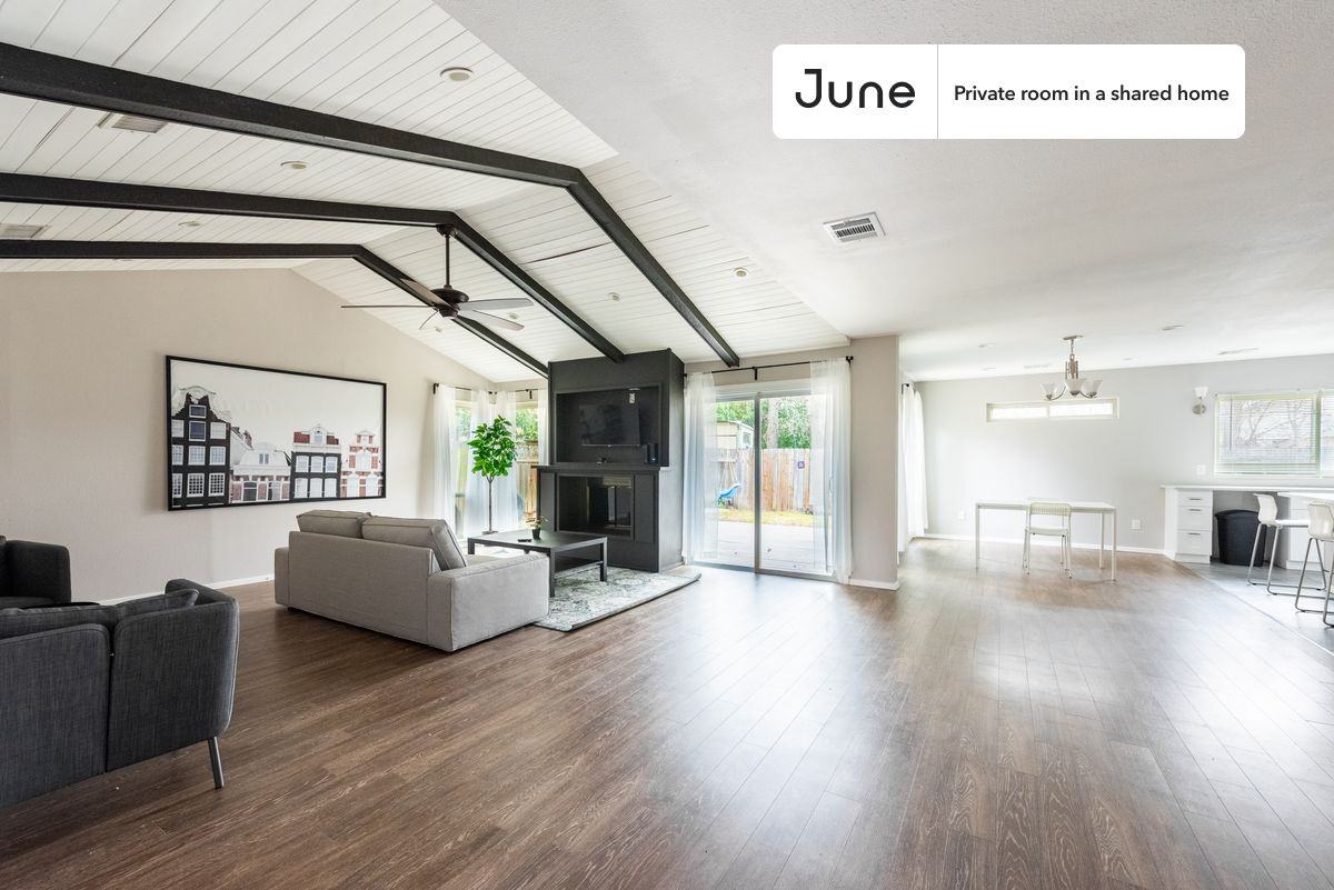 10307 Quail Ridge Dr #A - Photo 6 of 27