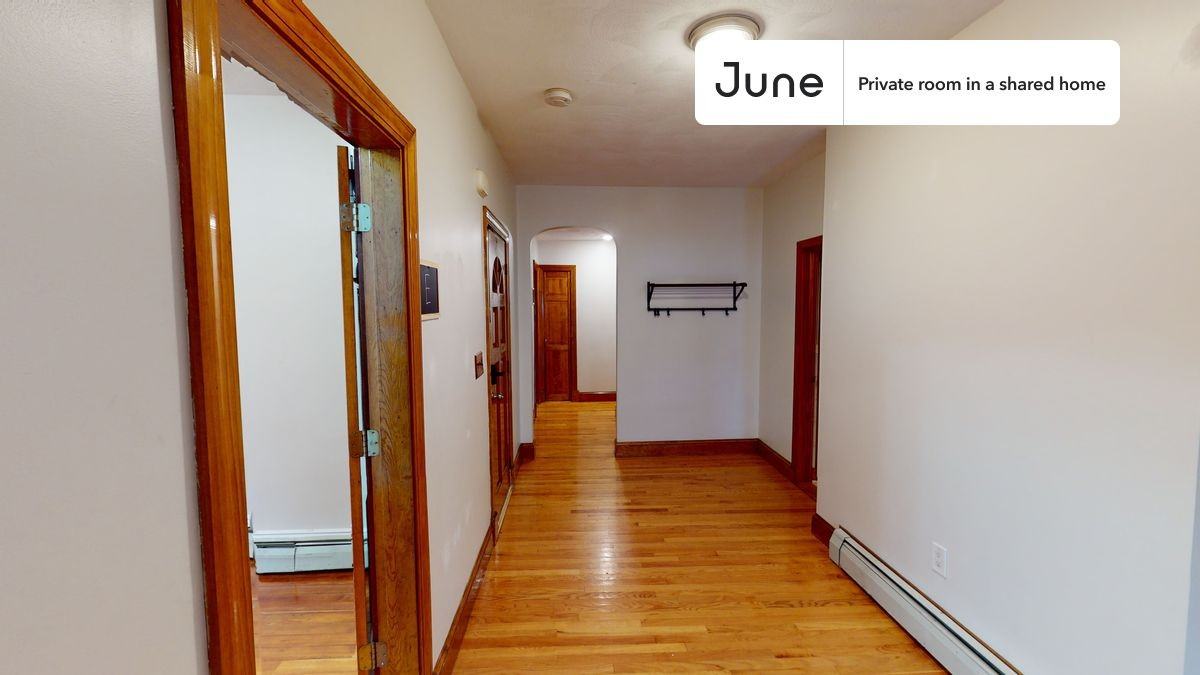 105 Walnut St #C - Photo 7 of 9