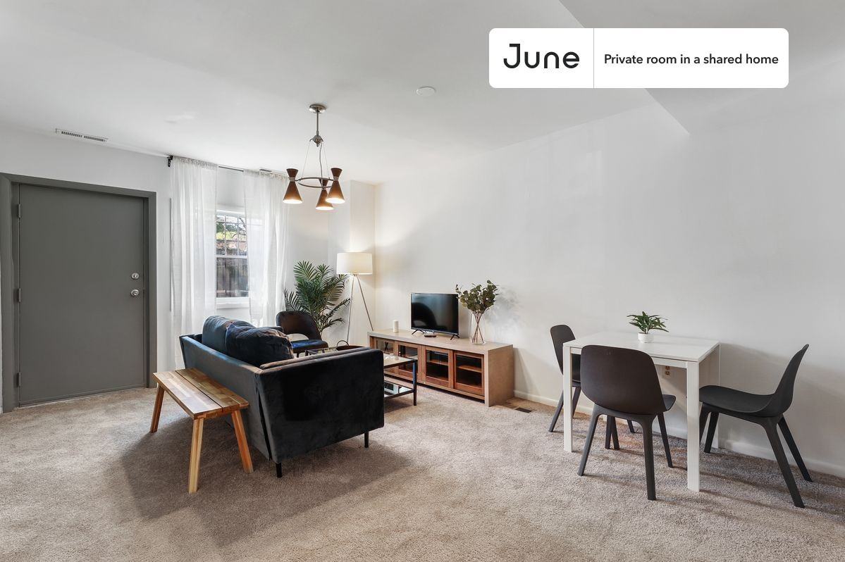 1318 11th St Nw #2A - Photo 6 of 18