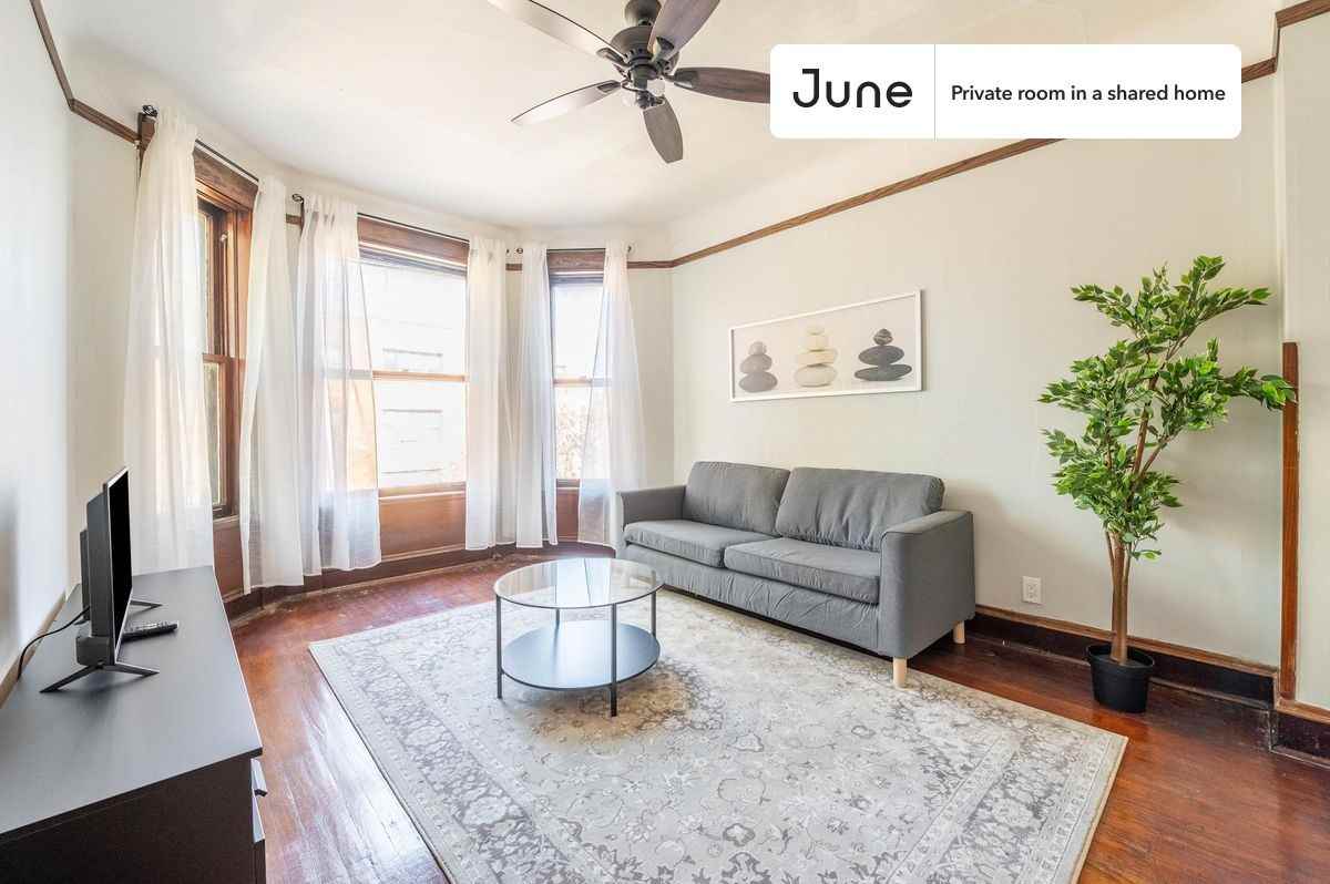 1223 W Gunnison St #A - Photo 6 of 19